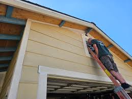 How To Choose The Right Materials for Your Siding Installation in 'Crystal City, TX